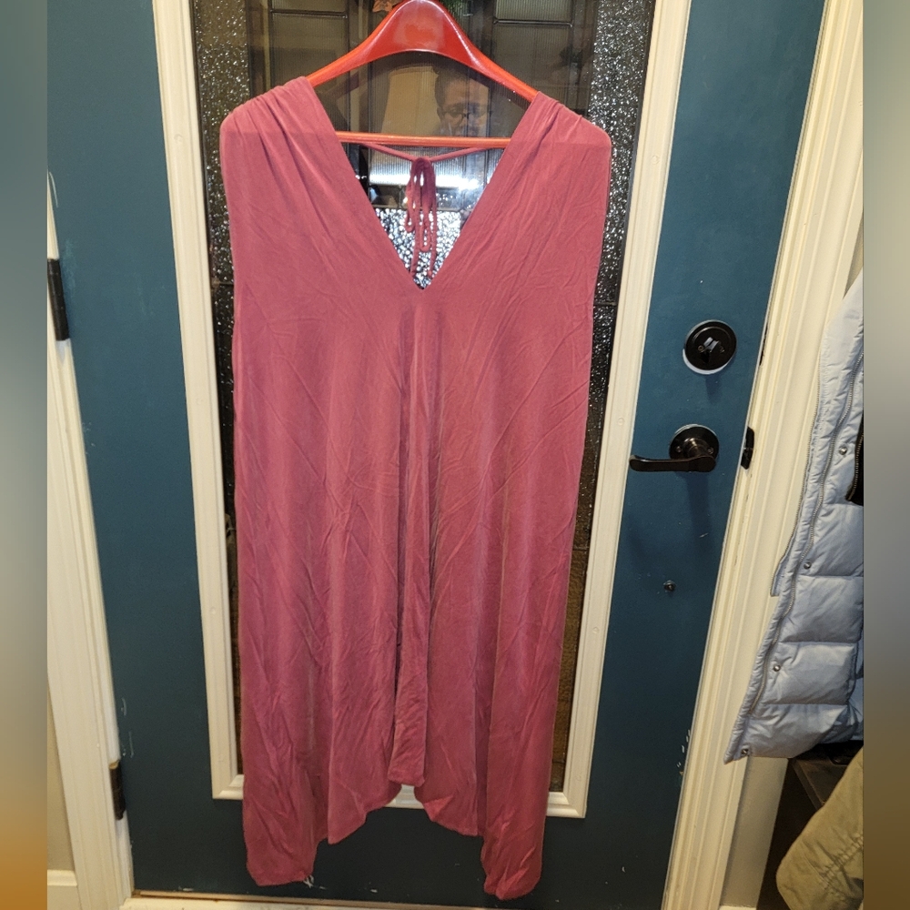 Elegant Pink Sleeveless Dress
